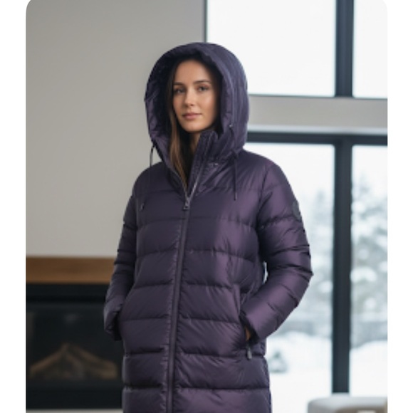Zara Jackets & Blazers - Zara‎ purple puffer coat jacket